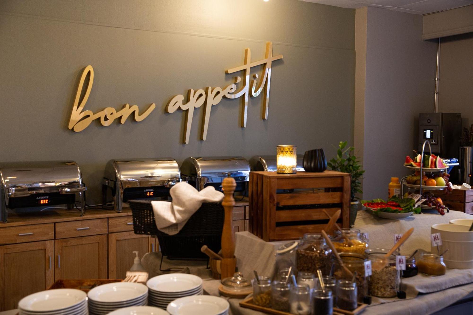 Karlskoga Hotell & Konferens מראה חיצוני תמונה